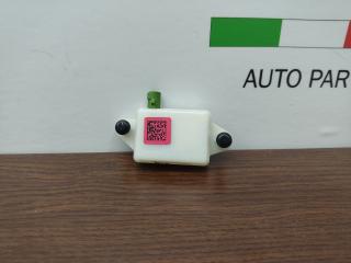 антенна Tesla Model 3 1 поколение 2020, электро, полный привод, правый руль, 1093306