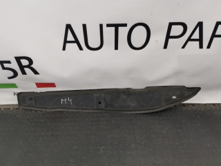 пыльник переднего крыла Maserati Levante 1 поколение [рестайлинг] M161 2023, 2.0 л., АКПП, внедорожник 5 дв., полный привод, правый руль, 670032468