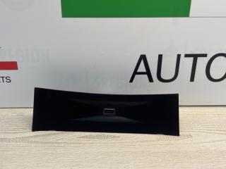 разъем AUX / USB Alfa Romeo Giulia 2 поколение 952 2017, 2.9 л., бензин, АКПП, rosso competizione, седан, задний привод, 50548751