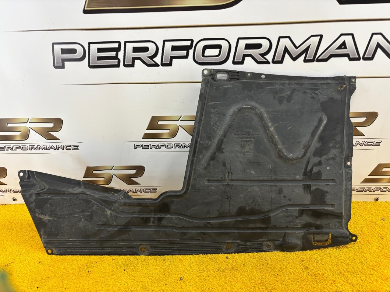 защита днища BMW 4 серия F32/F33 F32 2016, 3.0 л., N57 D30 A, дизель, АКПП, black sapphire metallic (475), купе, задний привод, правый руль, 7241831 - фото №1