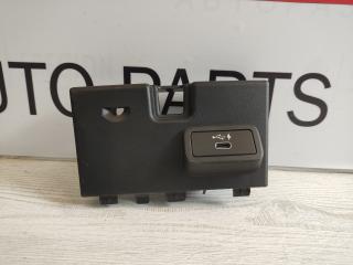 разъем AUX / USB BMW 3 серия G20 2019, 2.0 л., B48 B20 B, бензин, АКПП, portimao blau (c31), седан, задний привод, правый руль, 1060388030, 8711939