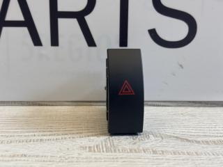 кнопка аварийной сигнализации Alfa Romeo Giulia 2 поколение 952 2018, 2.0 л., бензин, АКПП, rosso red, седан, полный привод, 156109575