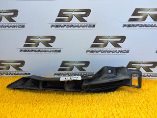 крепление бампера Porsche Cayenne 958 2011, 4.8 л., M 48.52, бензин, АКПП, r9a (sandweiss), внедорожник 5 дв., полный привод, правый руль, 7P5807890