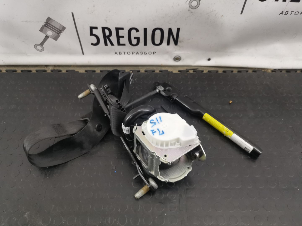 ремень безопасности Alfa Romeo Stelvio 1 поколение 949 2018, 2.0 л., бензин, АКПП, vesuvio gray metallic, внедорожник 5 дв., полный привод, правый руль, 50543625 - фото №1