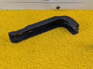 крепление бампера Porsche Panamera 970 2011, 4.8 л., M 48.40, бензин, АКПП, c9z (basaltschwarz), лифтбэк, полный привод, правый руль, 97050584100, 970505841