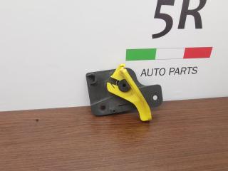 захватный крюк капота Alfa Romeo Giulia 2 поколение 952 2018, 2.0 л., бензин, АКПП, vesuvio gray metallic, седан, полный привод