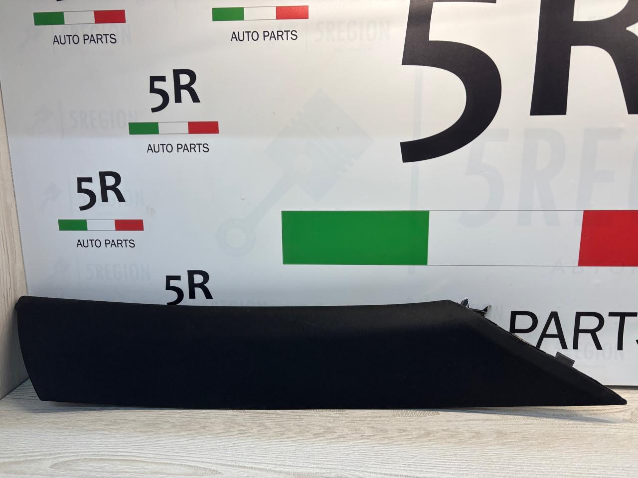 обшивка стойки Alfa Romeo Giulia 2 поколение 952 2017, 2.9 л., бензин, АКПП, rosso competizione, седан, задний привод - фото №1