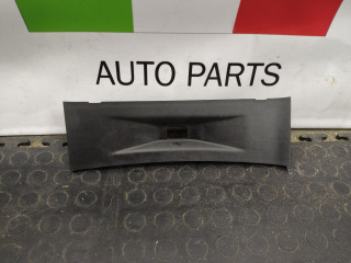 пластик Alfa Romeo Stelvio 1 поколение 949 2018, 2.2 л., дизель, АКПП, внедорожник 5 дв., полный привод, правый руль, 156112927