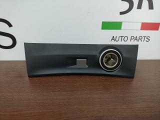 прикуриватель Alfa Romeo Stelvio 1 поколение 949 2019, 2.2 л., дизель, АКПП, внедорожник 5 дв., полный привод, правый руль, 156115933