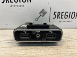 разъем AUX / USB Alfa Romeo Giulia 2 поколение 952 2019, 2.0 л., бензин, АКПП, rosso red, седан, задний привод, правый руль, 156143958