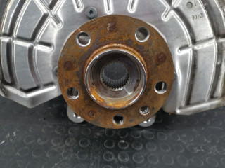 ступица задняя правая Maserati Grecale 1 поколение M182 2023, 2.0 л., бензин, АКПП, внедорожник 5 дв., полный привод, правый руль