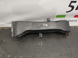 воздуховод (дефлектор) радиатора BMW 4 серия F32/F33 F32 2016, 2.0 л., B47 D20 A, дизель, АКПП, купе, задний привод, правый руль, 8054530, 51748054530