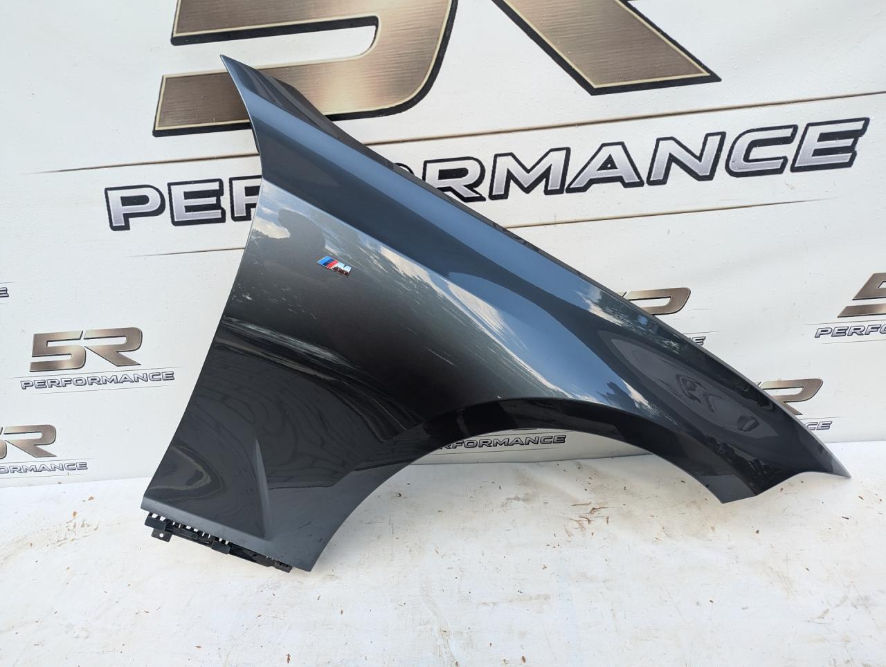 крыло переднее правое BMW 3 серия G20 2021, 2.0 л., B48 B20 B, бензин, АКПП, mineralgrau metallic (b39), седан, задний привод, правый руль, 41008494440, 8494440 - фото №1
