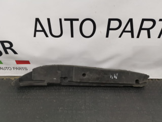 пыльник переднего крыла Maserati Levante 1 поколение [рестайлинг] M161 2023, 2.0 л., АКПП, внедорожник 5 дв., полный привод, правый руль, 670033522
