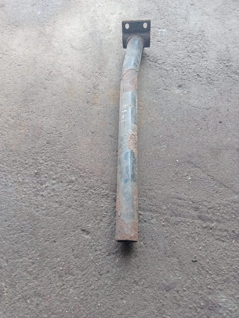 крепление ( кронштейн ) крыла MAN - фото №1