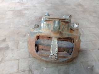 суппорт передний левый DAF XF 95 1 поколение (2002 - 2006), 06637