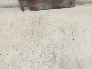 кронштейн (крепление) Volvo F