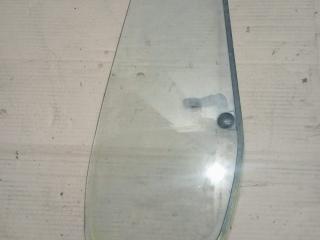 стекло (иные) Mercedes-Benz 4x2