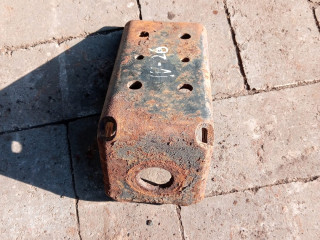 кронштейн (крепление) IVECO