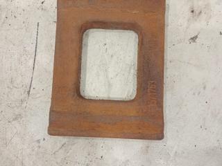 кронштейн (крепление) Volvo, 1571763