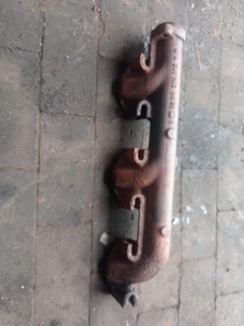 коллектор выпускной Mercedes-Benz Actros 1 поколение (MP1) (1996 - 2003), 5411420501 - фото №1