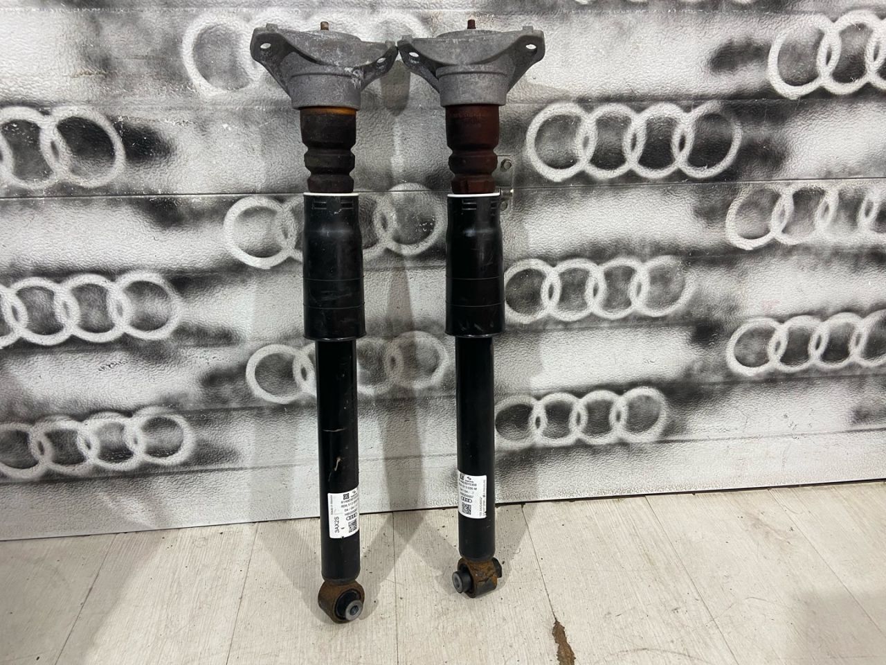 амортизатор задний Audi Q5 FY FY 2018, 80A513035M - фото №1