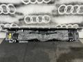 накладка внутренняя на заднюю панель кузова Audi A7 4K C8 2019, 3.0 л., дизель, АКПП, лифтбэк, 4K8863471 - фото №2