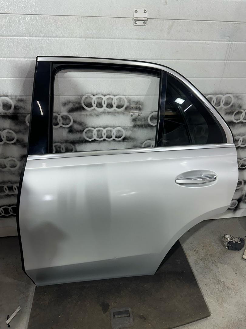 дверь задняя левая Mercedes-Benz GLE W167 W167 2022 - фото №1