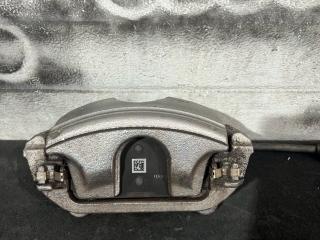 суппорт передний правый Audi A5 B10 2025, 2.0 л., дизель, АКПП, 8B3615124