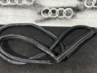 уплотнитель двери Audi A7 4K C8 2019, 3.0 л., дизель, АКПП, лифтбэк, 4K8831708