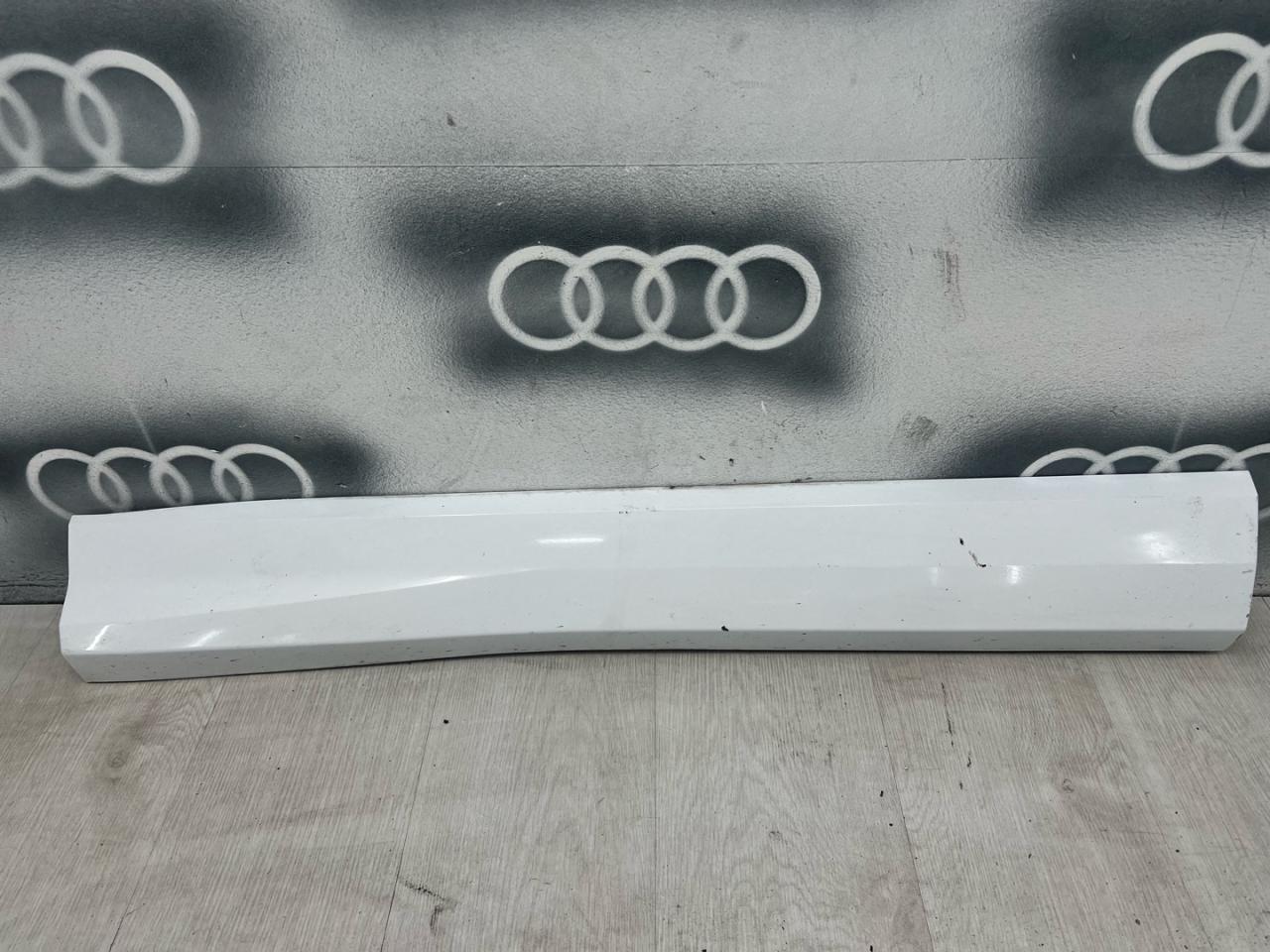 молдинг двери передней левой Audi Q3 F3 2020, 2.0 л., бензин, АКПП, внедорожник 5 дв., 83A853959A, 83A853959B - фото №1