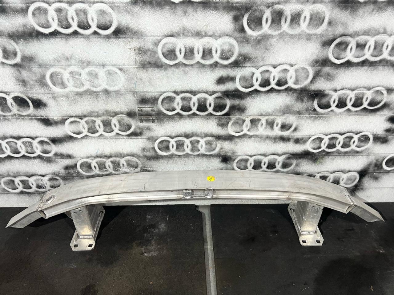 усилитель бампера переднего Audi A8 D5 2020, 3.0 л., бензин, седан, 4N0807109F - фото №1