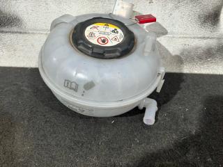 бачок расширительный Bentley Bentayga 1 поколение [рестайлинг] 4V1 2022, 3.0 л., бензин, АКПП, внедорожник 5 дв., 5Q0121407P, 8V0121407, 5WA010001