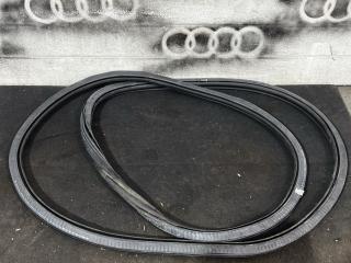 уплотнитель двери Bentley Bentayga 1 поколение [рестайлинг] 4V1 2022, 3.0 л., бензин, АКПП, внедорожник 5 дв., 36A833721