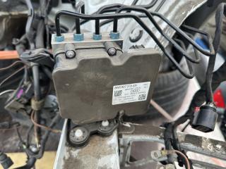 блок ABS Audi A4 B9 [рестайлинг] 2022, 2.0 л., бензин, АКПП, седан, передний привод, 8W0614517AQ, 8W0907379AM