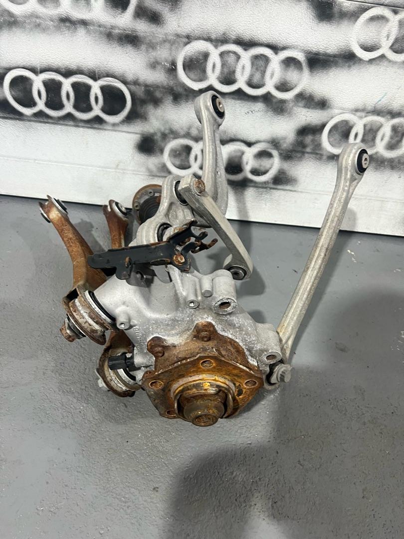 рычаг задний правый Audi A6 C8 4K5 2019, 3.0 л., бензин, АКПП, седан, 4K0501204, 4K0505432C, 4M0505361G, 4M0505425F - фото №1