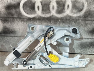 петля капота левая Audi Q5 FY [рестайлинг] FY 2024, 2.0 л., бензин, внедорожник 5 дв., 80A823301D