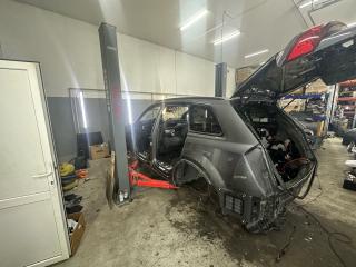 стойка кузовная передняя Audi Q7 4M [рестайлинг] 4M 2023, 3.0 л., DCBD, бензин, АКПП, m7q, внедорожник 5 дв., полный привод, 4M0809847A, 4M0809839
