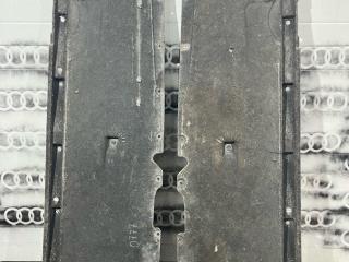 защита днища Audi A7 4K C8 2019, 3.0 л., дизель, АКПП, лифтбэк, 4K0825208, 4K0815209