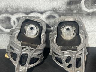 подушка крепления двигателя Audi Q7 4M 2018, 3.0 л., CVMD, дизель, АКПП, внедорожник 3 дв., 4M0199371FF, 4M0199372FF