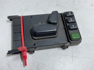 блок управления сиденьем Mercedes-Benz M-Класс W163 [рестайлинг] 2001, 2.7 л., OM 612.967, дизель, A1638202210, 1638202210