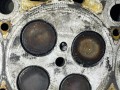 головка блока цилиндров Volkswagen Crafter 1 поколение 2010, 2.0 л., CKTB, дизель, 03L103065AV, 03L103265E, 03L103265EX, 03L103265G, 03L103265GX, 03L103265H, 03L103265HX, 03L103351C, 03L103351G, 03L103351N, 03L103351P, CDBA, CDCA, CKTB, CKTC, CKUB, CKUC, CNEA, CNFA, CSHA - фото №26