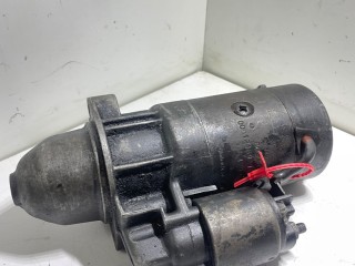 стартер Mercedes-Benz Sprinter W901-904 1998, 2.9 л., OM 602.980, дизель, 0001218006, 0001218021, 0001218029, 0001218108, 0001218109, 0001218150, 0001218156, 0001218160, 0001218165, 0001218760, 0001218765, 0001362604, 0986012380, 0986014660, 0986014661, 0986014680, 0986016390, 0986016680, 0986601466, B001233121, B001233172, 8EA011610351, 8EA726079001, 0031512901, 0031519801, 0041512101, 0041513001, 0041513501, 0041514401, 0041515601, 0041516301, 0041516601, 0041516701, 0041517901, A003151290180, A0031519801, A003151980180, A0041512101, A004151210180, A0041513001, A004151440180, A004151630180, A0041516601, A004151670180, A0041517901, A0061513001, A6611513101, 4151350180, 432627, 436002, 458563, D9E119, D9R119, D9R149, D9R160