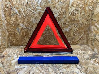 знак аварийной остановки BMW 3 серия E90/E91/E92/E93 [рестайлинг] E93 2008, 3.0 л., дизель, АКПП, кабриолет, задний привод, правый руль, 6770487, 71606770487, 71606770096, 6770096, 71606768272, 6768272