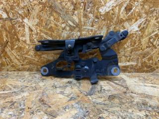 петля капота правая BMW 5 серия F07/F10/F11 F11 2012, 2.5 л., дизель, АКПП, универсал, полный привод, 51237263056, 7263056, 7249888, 41007270884, 7270884