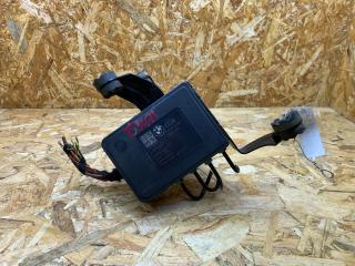 блок ABS BMW 1 серия F20/F21 [2-й рестайлинг] E82 2018, 1.5 л., бензин, МКПП, хетчбэк 5 дв., задний привод, правый руль, 6891612