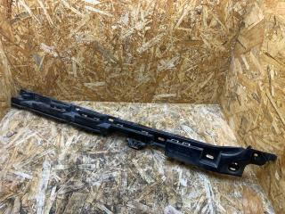 Кронштейн крепления порога BMW 5 серия F07/F10/F11 F11 2012, 2.5 л., дизель, АКПП, универсал, полный привод, 51777204021, 7204021