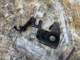 держатель тормозного шланга BMW 3 серия E92/E93 [рестайлинг] E93 2011, 3.0 л., дизель, АКПП, черный, кабриолет, задний привод, правый руль, 6770629, 34526770629