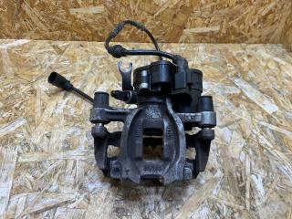 суппорт задний левый BMW 1 серия F40 2024, бензин, МКПП, черный, хетчбэк 5 дв., передний привод, 34216860404, 6860404, 34206883025, 6883025, 34216860005, 6860005, 34216860007, 6860007, 1543679