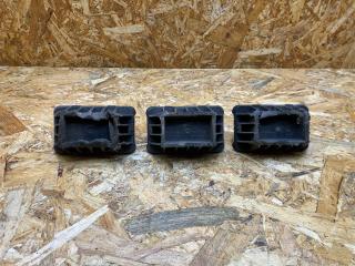 опора под домкрат (поддомкратная подушка) BMW X5 E70 2008, 3.0 л., дизель, АКПП, 354 titan-silber, внедорожник 5 дв., полный привод, правый руль, 7189259